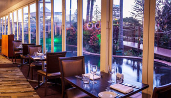 Hotel Outrigger Twin Towns Resort