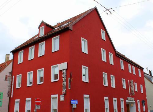 Alpha & Omega Hotel