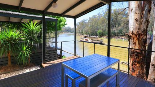 Moama Riverside Holiday Park