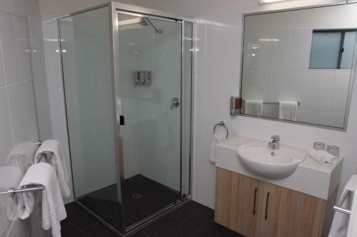 Abode37 Motel Emerald