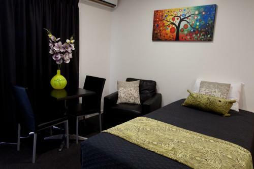 Abode37 Motel Emerald