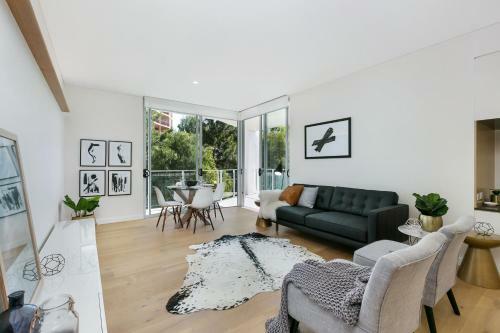 St Leonards Self-contained Two-bedroom Apartment (803nor)