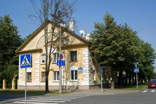Apartment On Kommunisticheskaya 32