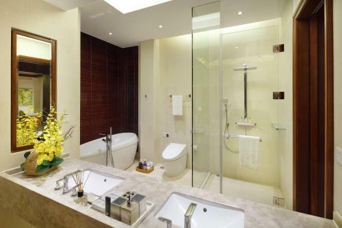 Villa Sanya Ocean Sonic Banling Hotspring Resort