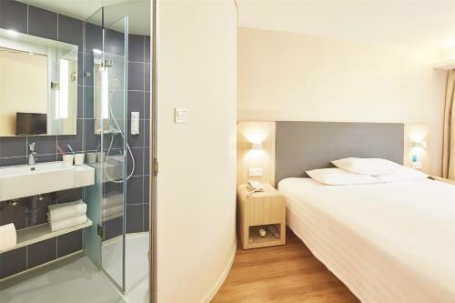Hotel Hanting Express Wuhan Optics Valley Pedestrian Street