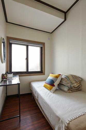 Hostal Jiwoljang Guesthouse