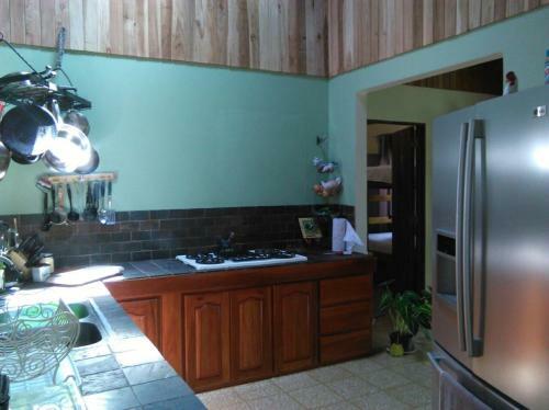 Hostal Rio Celeste Backpackers