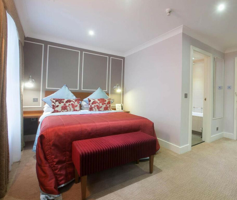 London Chigwell Prince Regent Hotel, Bw Signature Collection