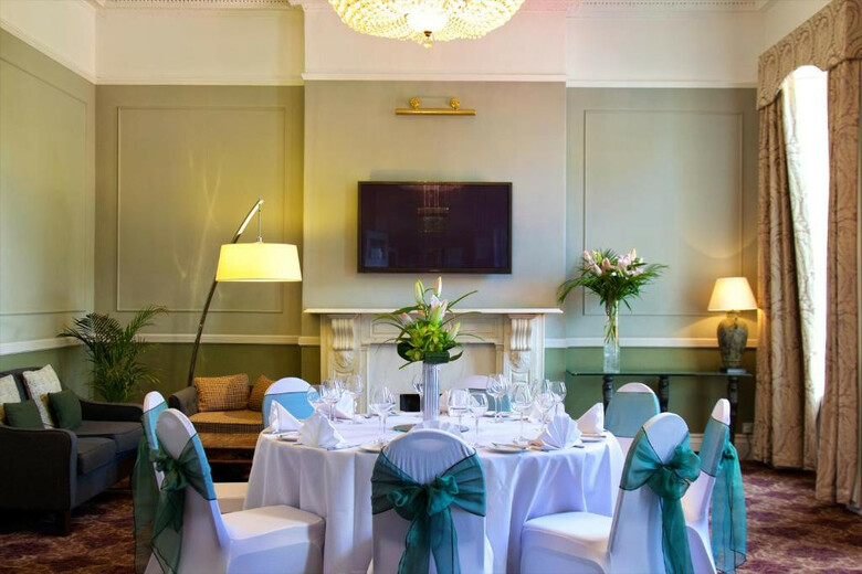 London Chigwell Prince Regent Hotel, Bw Signature Collection