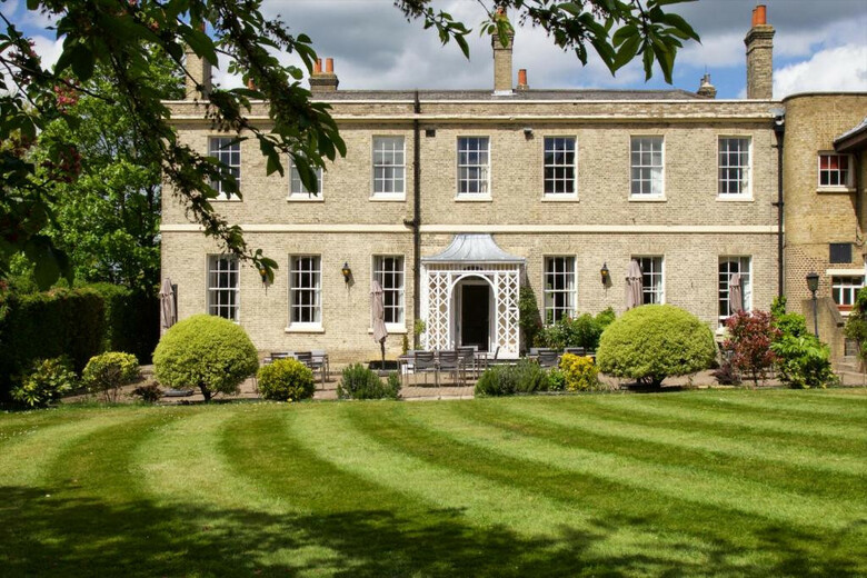 London Chigwell Prince Regent Hotel, Bw Signature Collection