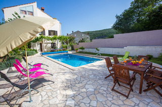 Apartments Villa Roza