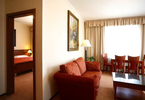 Hotel Maty?�k