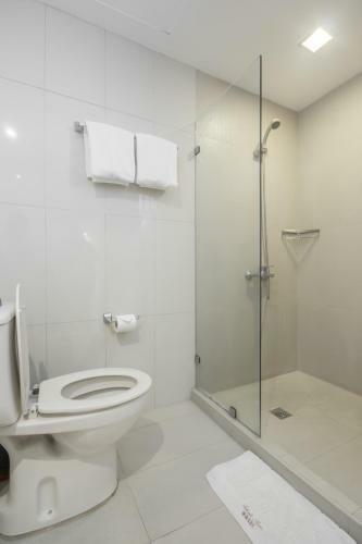 Aparthotel Salcedo Suites
