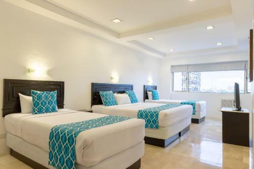 Hotel Orchid Garden Suites