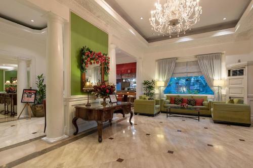 Hotel Orchid Garden Suites