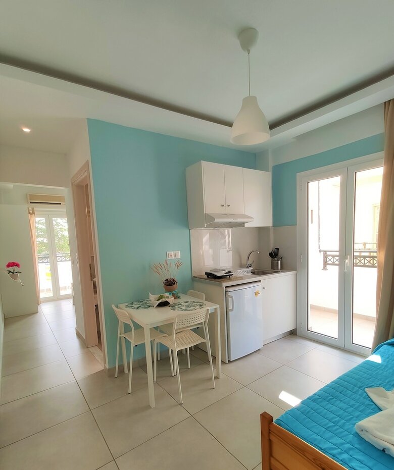 Kostas Apartments