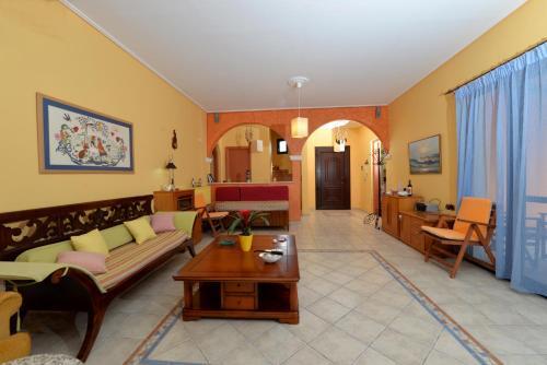 Galini Beach Villa