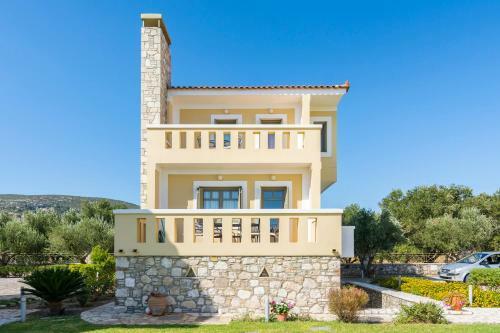 Elaia Villas
