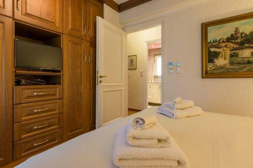 Elaia Villas