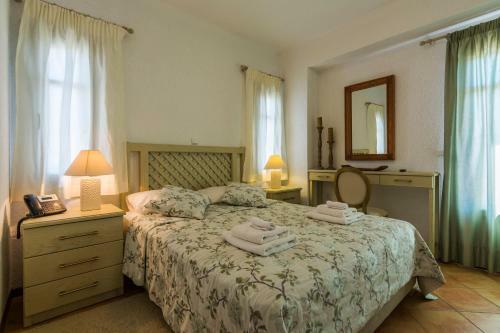 Elaia Villas