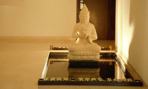 Temple Tree Hotel