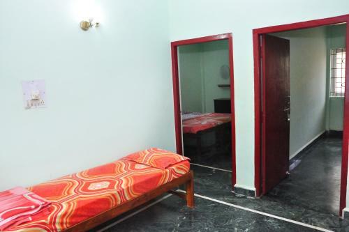Hostal Castelinho's Home Away From Home