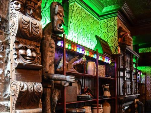 Spanish Arch Hotel