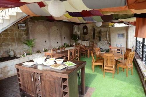 Hostal Mensa Christi Guesthouse