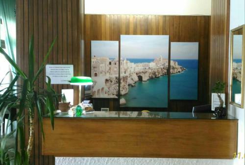 Hotel 2 Mari