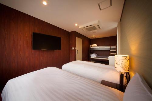 Centurion Ladies Hostel Ueno Park (Female Only)