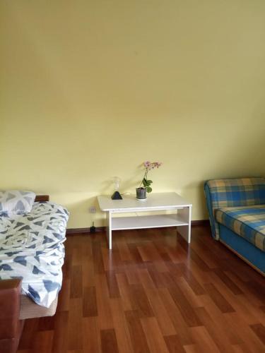 Apartment Near Children Park