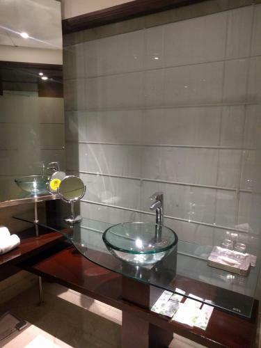 Hotel Lemon Tree Premier, Leisure Valley 2, Gurugram