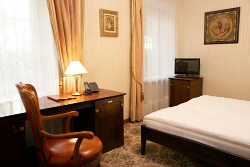 Hotel Dvaras - Manor House