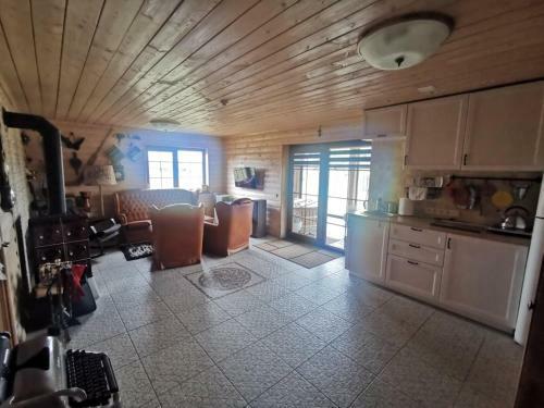 Hostal Arturas Guest House