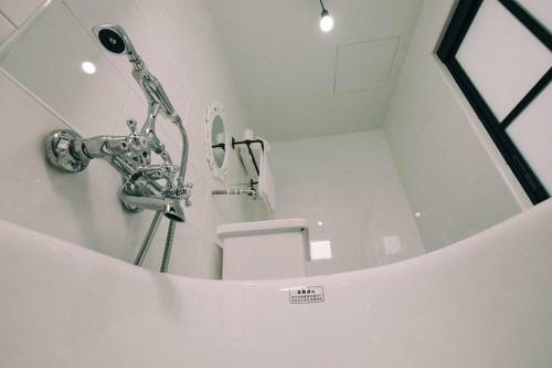 White Loft Hotel