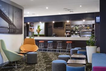Hotel Holiday Inn Melbourne Airport