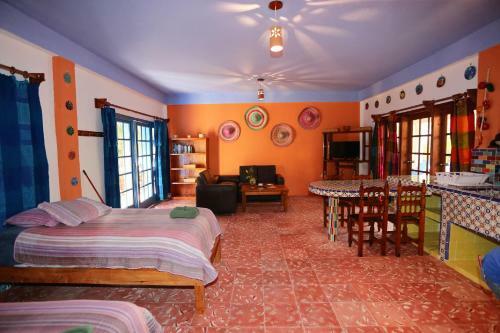 El Milagro Beach Hotel And Marina