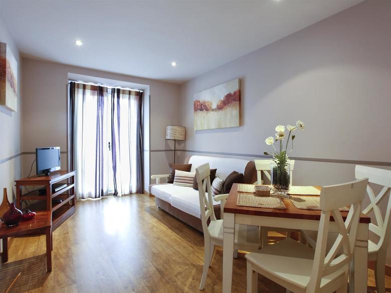 Apartamentos Palacio Real