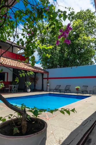 Albergue Hostal Lazybones