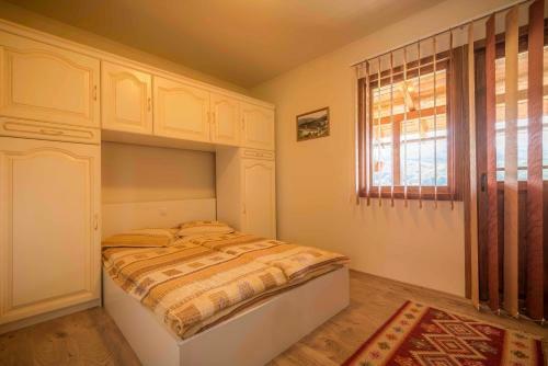 Casa Szab� H�z