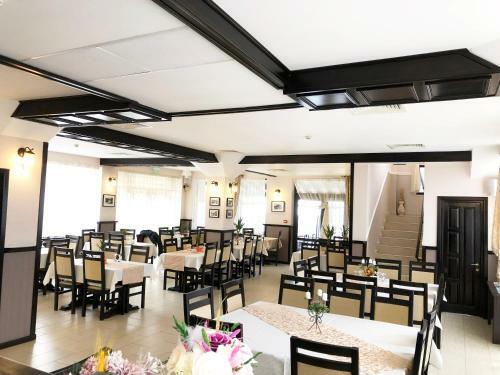 Hostal Pensiunea Camena