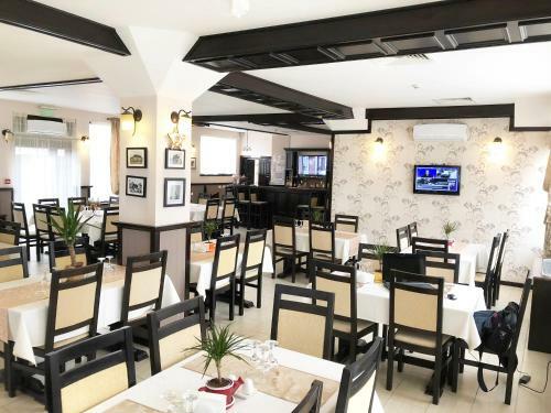 Hostal Pensiunea Camena