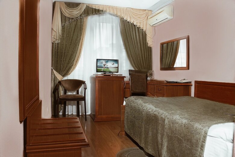 Brigantina Hotel