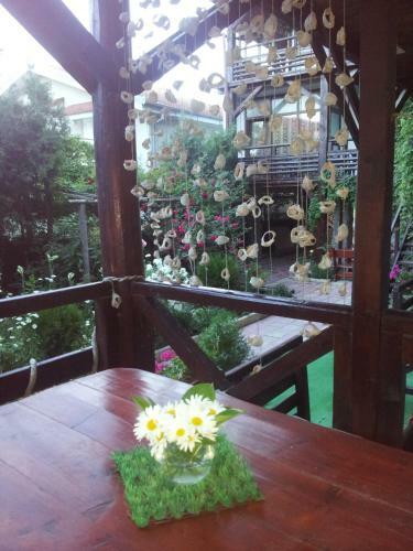 Hotel La John
