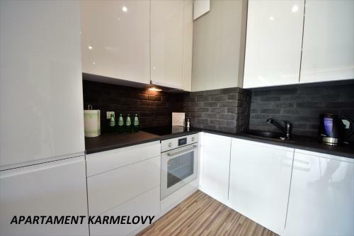 Apartamenty Homely Place - Parking