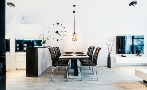 Apartamenty Homely Place - Parking