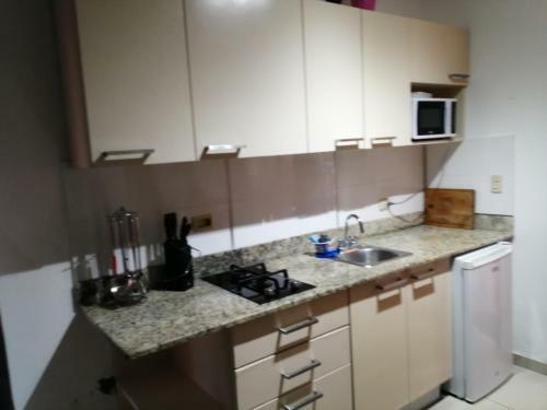 Apartamentos En Albatros F&y