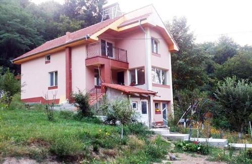 Hostal Casa Noastra