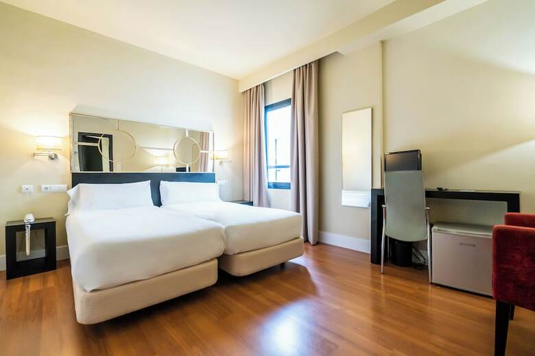 Hotel Yit El Postigo