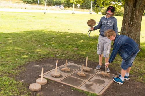 Sel�ter Camping